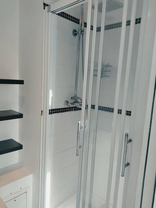 Cozy Apartment Free Parking Καν Εξωτερικό φωτογραφία